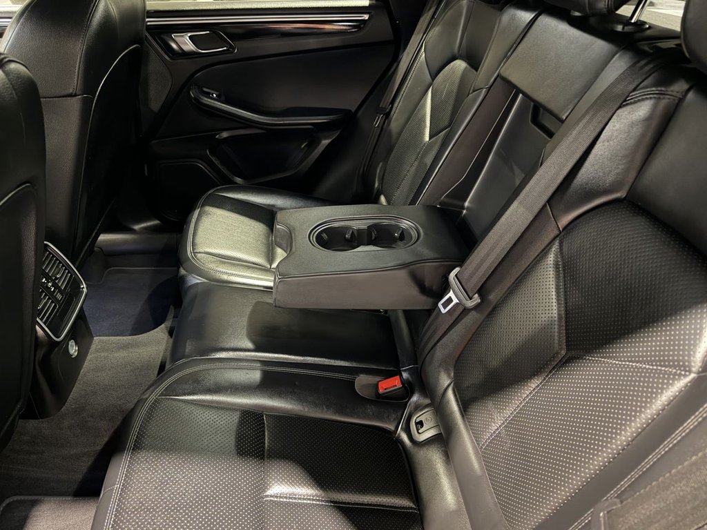 Used Porsche Macan 2016 for sale - 76821051: Photo 11