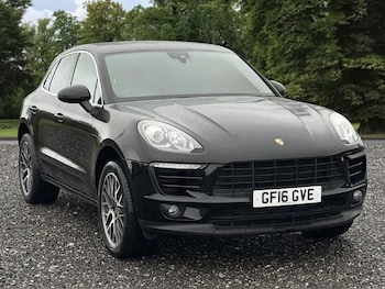 Porsche - Macan