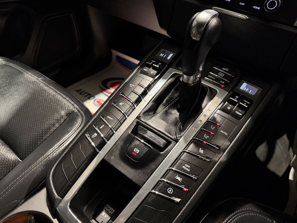 Used Porsche Macan 2016 for sale - 76821051: Photo 27