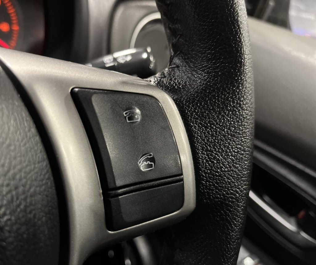 Used Toyota Yaris 2013 for sale - 77627447: Photo 14