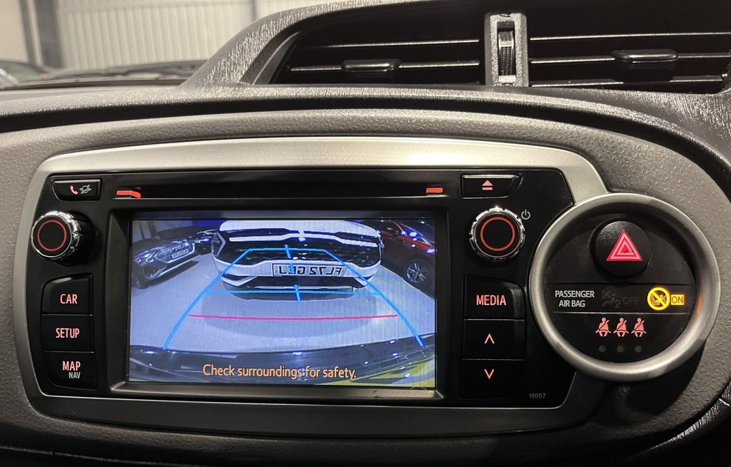 Used Toyota Yaris 2013 for sale - 77627447: Photo 17