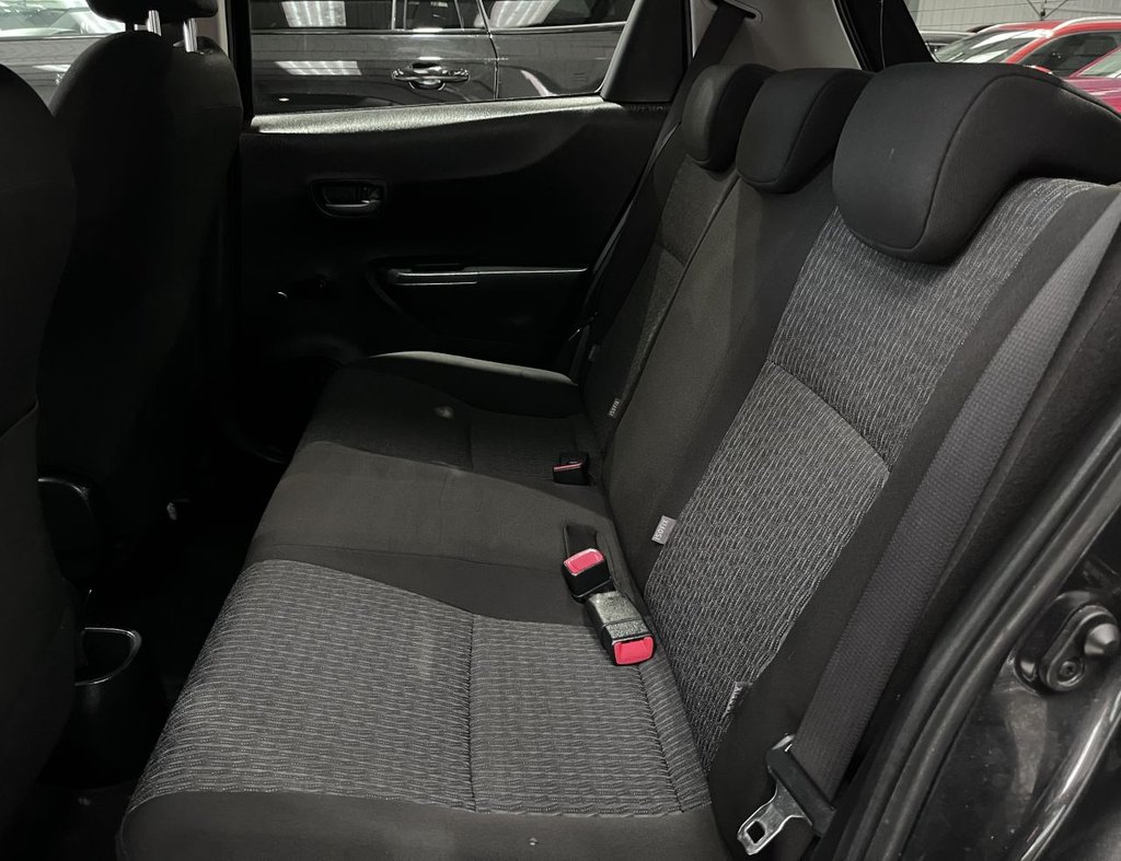 Used Toyota Yaris 2013 for sale - 77627447: Photo 28