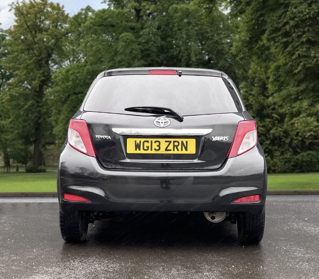 Used Toyota Yaris 2013 for sale - 77627447: Photo 5