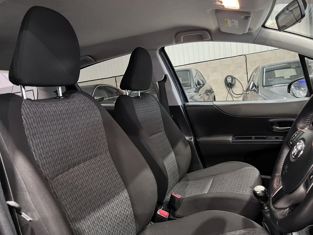 Used Toyota Yaris 2013 for sale - 77627447: Photo 9