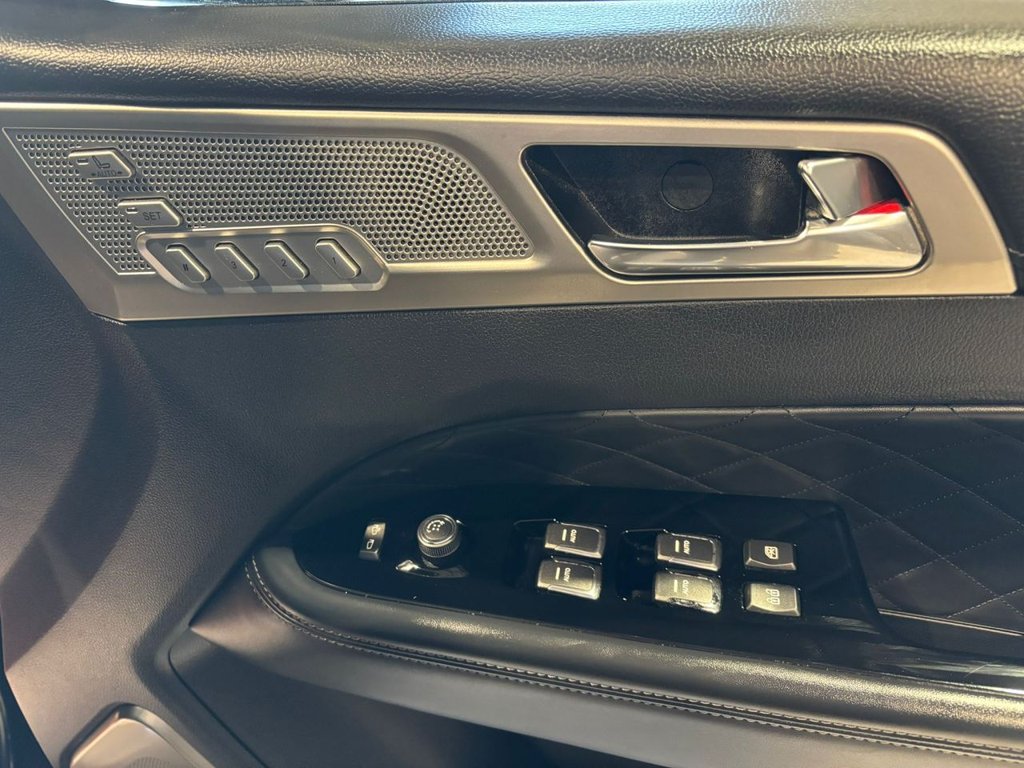 Used Ssangyong Rexton 2018 for sale - 77084070: Photo 30