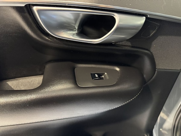Used Volvo XC90 2022 for sale - 75801256: Photo 35