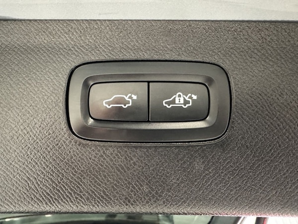 Used Volvo XC90 2022 for sale - 75801256: Photo 45