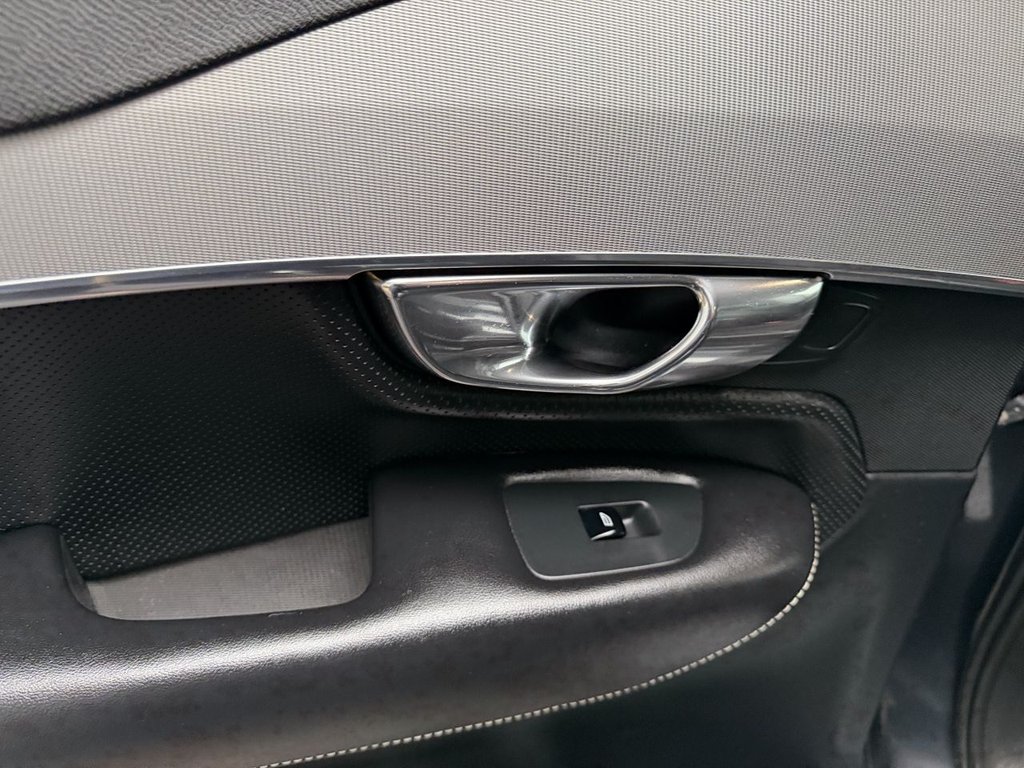 Used Volvo XC90 2016 for sale - 76950709: Photo 32