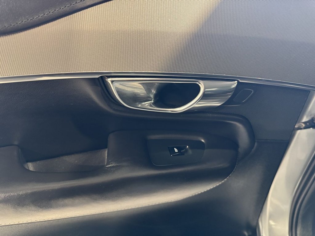 Used Volvo XC90 2016 for sale - 76454261: Photo 26