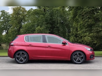 Used Peugeot 308 2019 for sale - 77810032: Photo