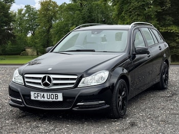 Used Mercedes-Benz C Class 2014 for sale - 76163462: Photo