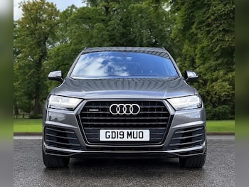 Used Audi Q7 2019 for sale - 79476048: Photo