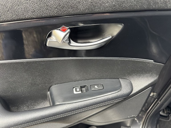 Used Kia Sorento 2017 for sale - 76256152: Photo 18