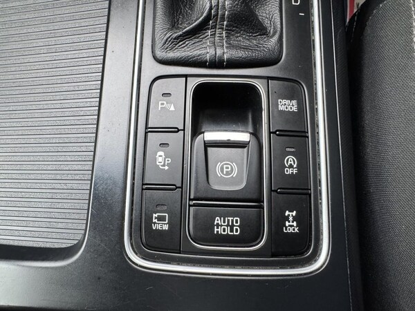 Used Kia Sorento 2017 for sale - 76256152: Photo 31