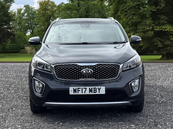 Used Kia Sorento 2017 for sale - 76256152: Photo 3