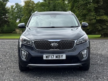 Used Kia Sorento 2017 for sale - 76256152: Photo 3