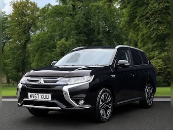 Used Mitsubishi Outlander 2017 for sale - 78682667: Photo