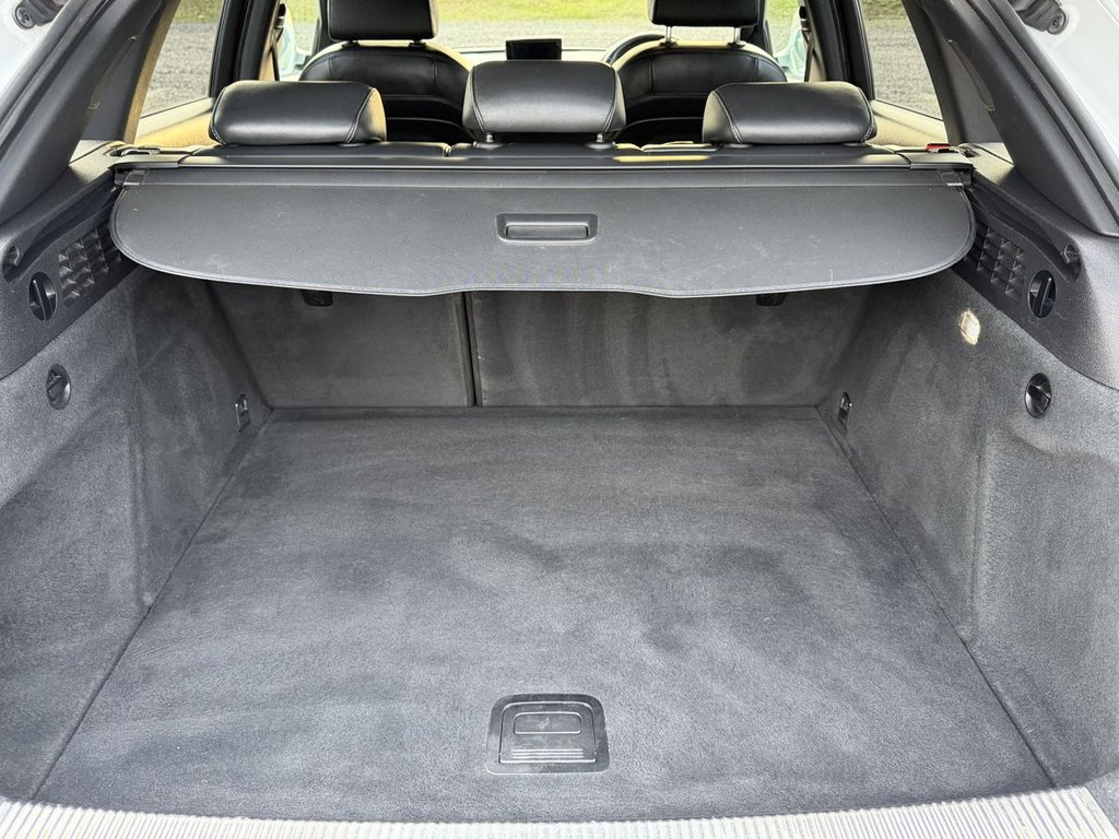 Used Audi Q3 2015 for sale - 76986072: Photo 30