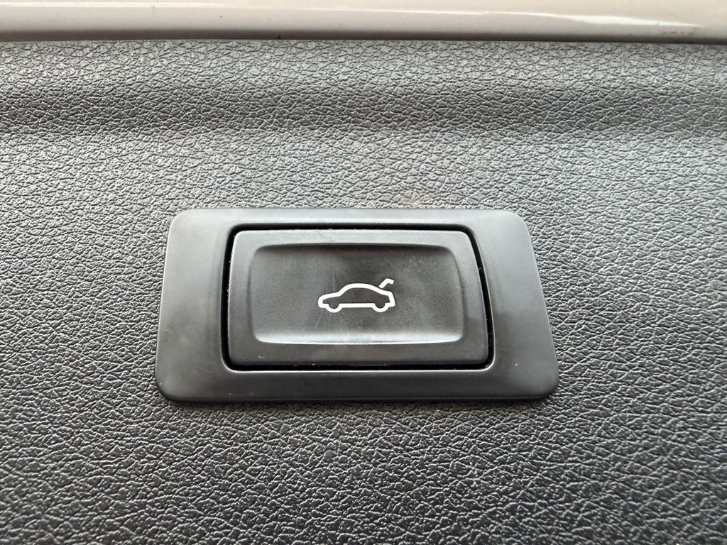 Used Audi Q3 2015 for sale - 76986072: Photo 31