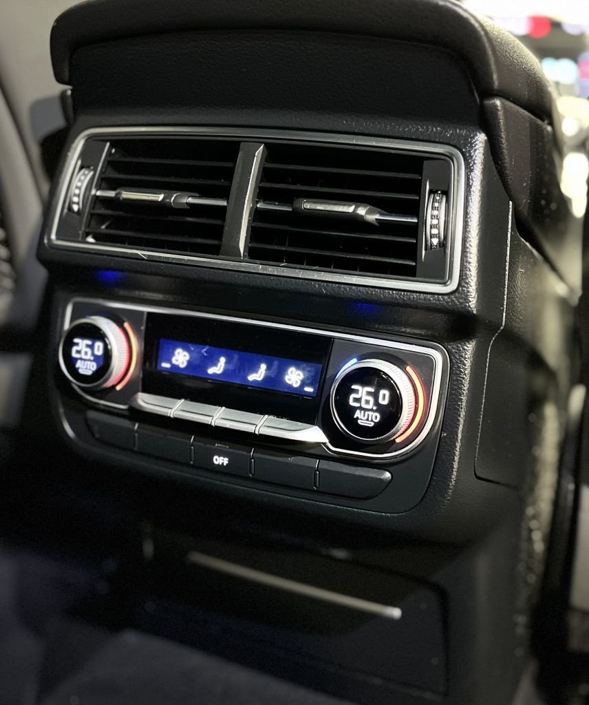 Used Audi Q7 2015 for sale - 77313495: Photo 44