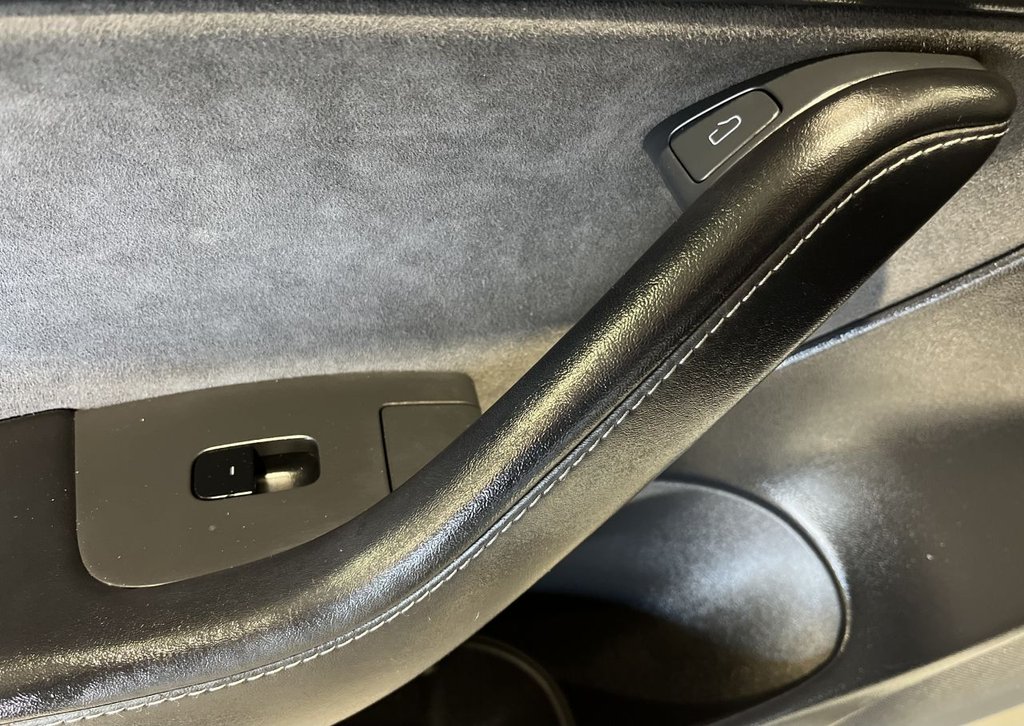 Used Tesla Model 3 2020 for sale - 78102772: Photo 43