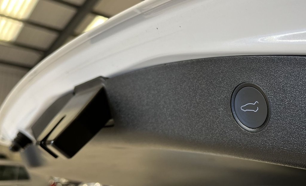 Used Tesla Model 3 2020 for sale - 78102772: Photo 48