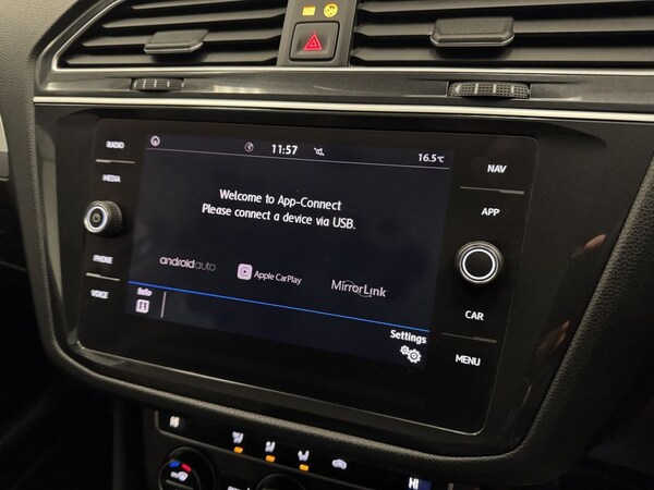 Used Volkswagen Tiguan 2019 for sale - 76185443: Photo 23