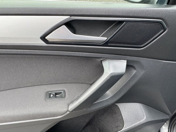 Used Volkswagen Tiguan 2019 for sale - 76185443: Photo 27