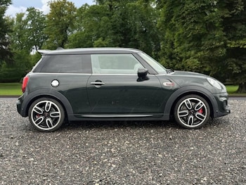 Used MINI Hatch 2020 for sale - 76950750: Photo