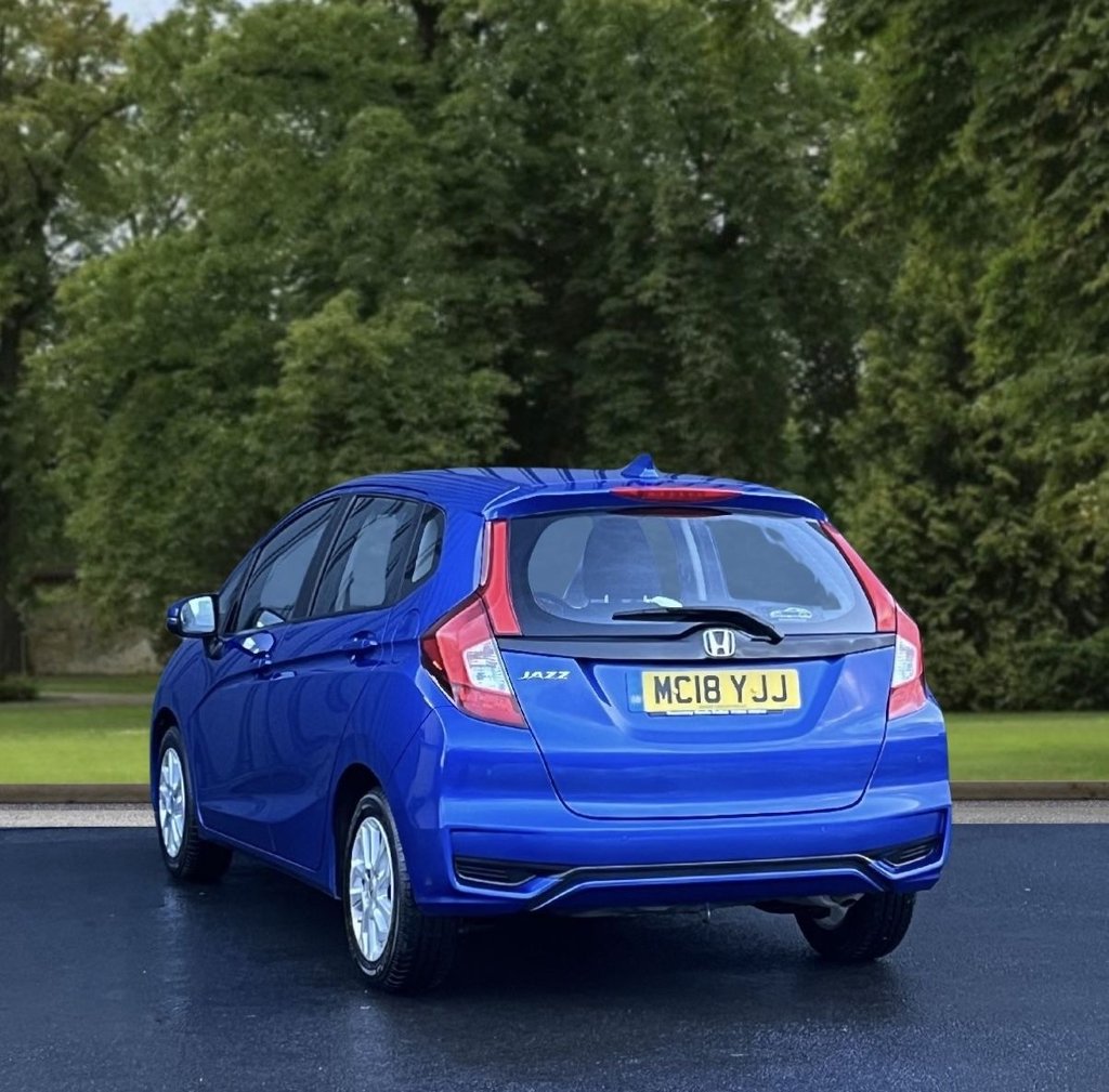 Used Honda Jazz 2018 for sale - 77498538: Photo 4