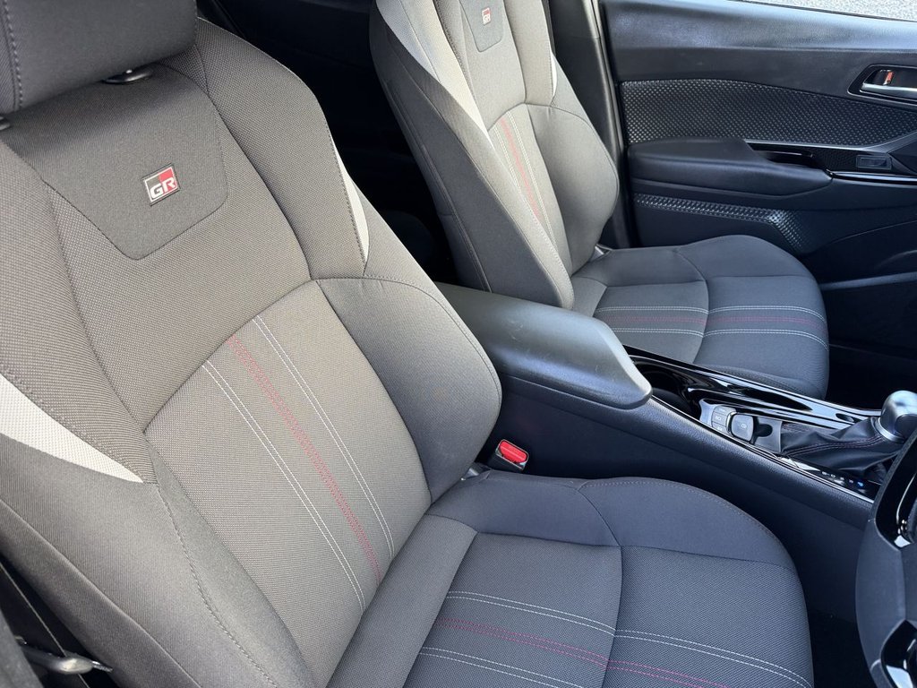 Used Toyota C-HR 2021 for sale - 76841347: Photo 35
