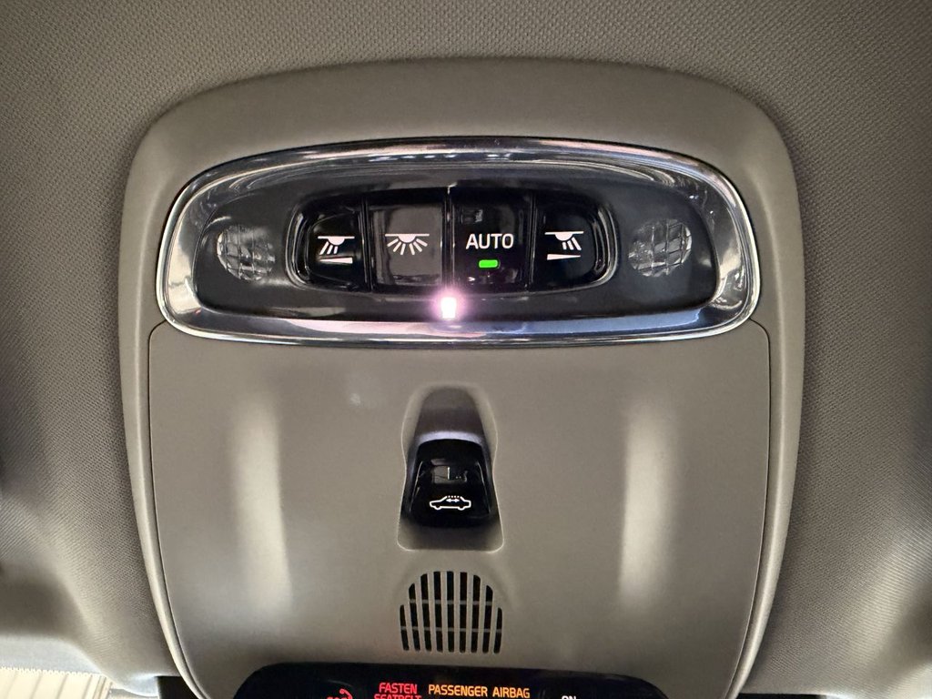 Used Volvo XC90 2017 for sale - 77010125: Photo 37