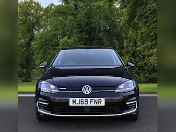 Used Volkswagen Golf 2019 for sale - 78263026: Photo