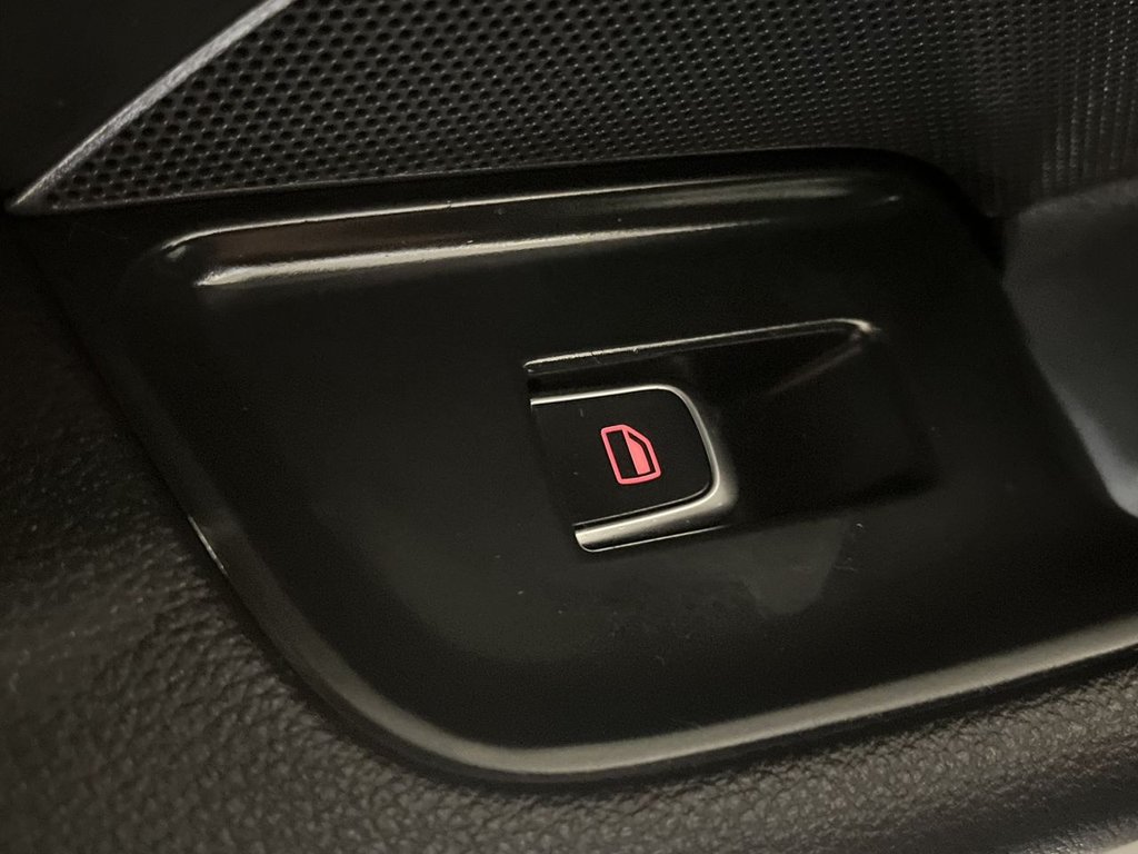 Used Audi A3 2014 for sale - 77884977: Photo 43