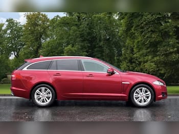 Used Jaguar XF 2014 for sale - 79642657: Photo