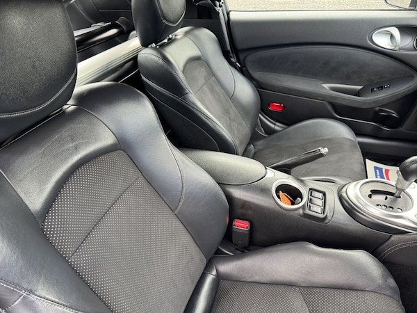 Used Nissan 370 Z 2011 for sale - 76185692: Photo 11