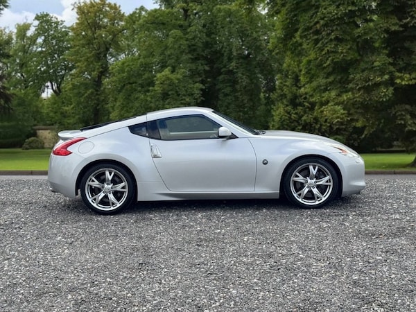 Used Nissan 370 Z 2011 for sale - 76185692: Photo 4