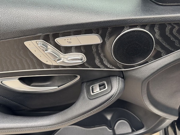 Used Mercedes-Benz C Class 2017 for sale - 76279610: Photo 28