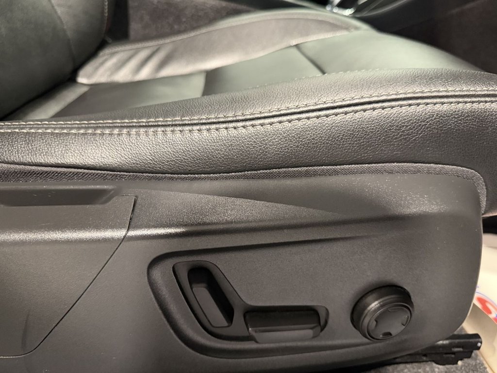 Used Volvo XC40 2020 for sale - 76848277: Photo 16