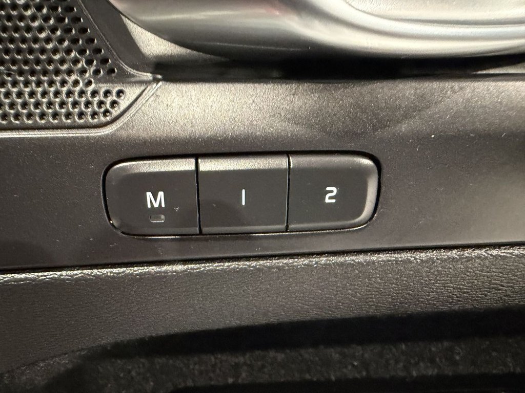 Used Volvo XC40 2020 for sale - 76848277: Photo 25