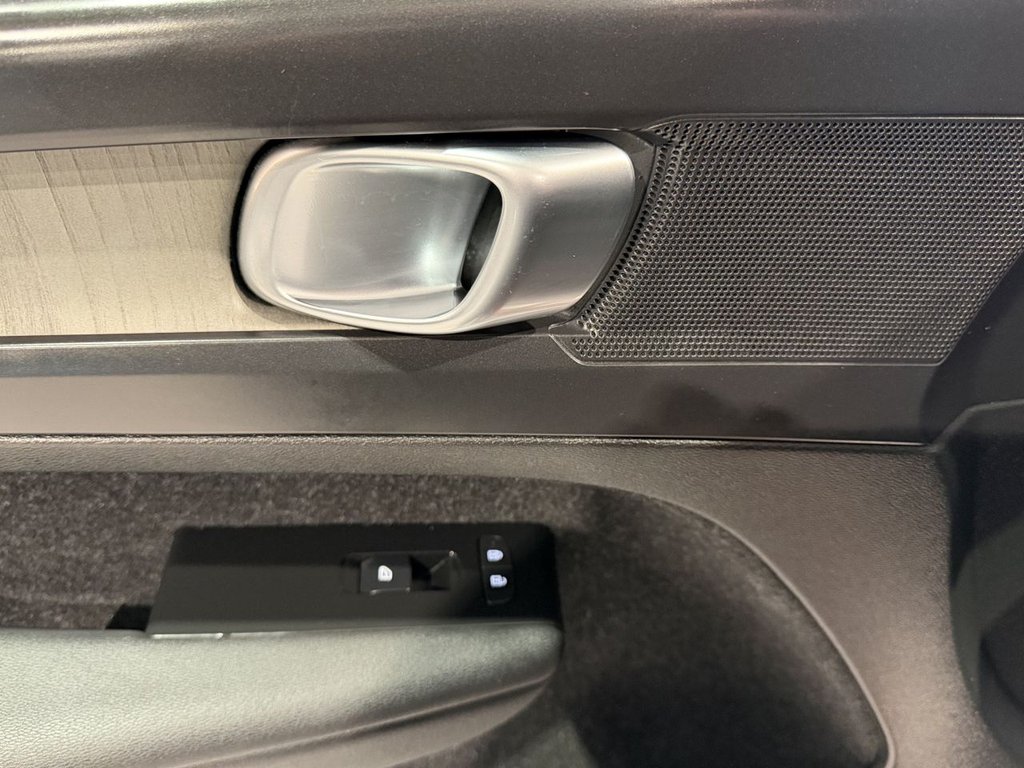 Used Volvo XC40 2020 for sale - 76848277: Photo 26