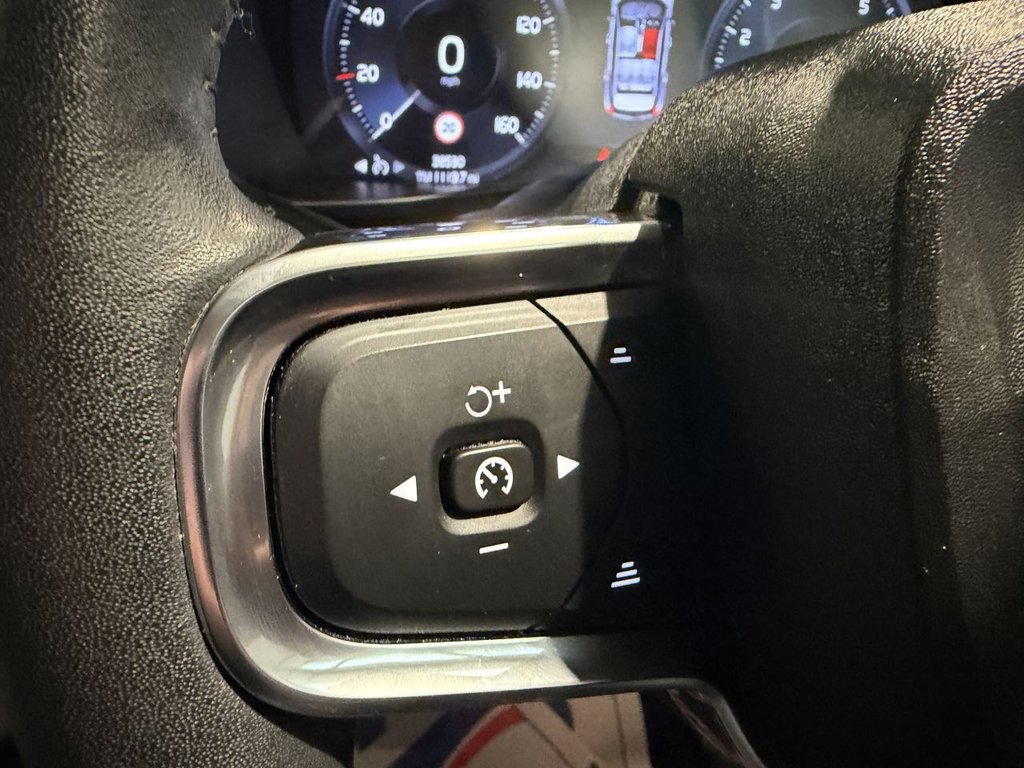 Used Volvo XC40 2020 for sale - 76848277: Photo 28