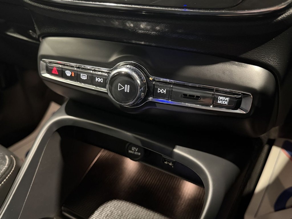 Used Volvo XC40 2020 for sale - 76848277: Photo 33