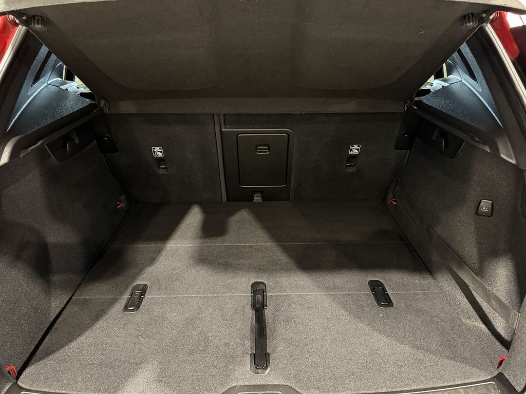 Used Volvo XC40 2020 for sale - 76848277: Photo 34