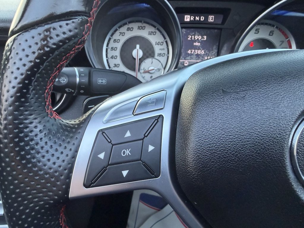 Used Mercedes-Benz SLK 2012 for sale - 77276177: Photo 24