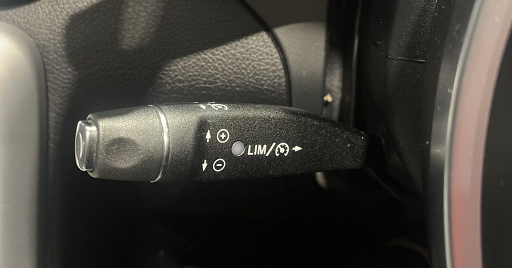 Used Mercedes-Benz SLK 2012 for sale - 77276177: Photo 31