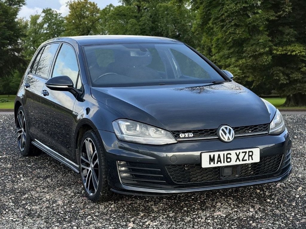 Used Volkswagen Golf 2016 for sale - 76470204: Photo 1