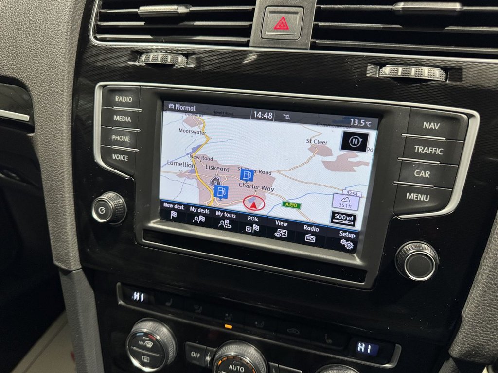 Used Volkswagen Golf 2016 for sale - 76470204: Photo 20