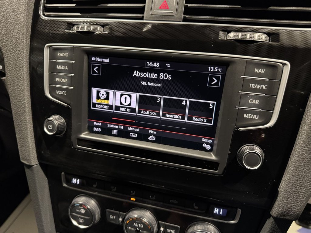 Used Volkswagen Golf 2016 for sale - 76470204: Photo 23