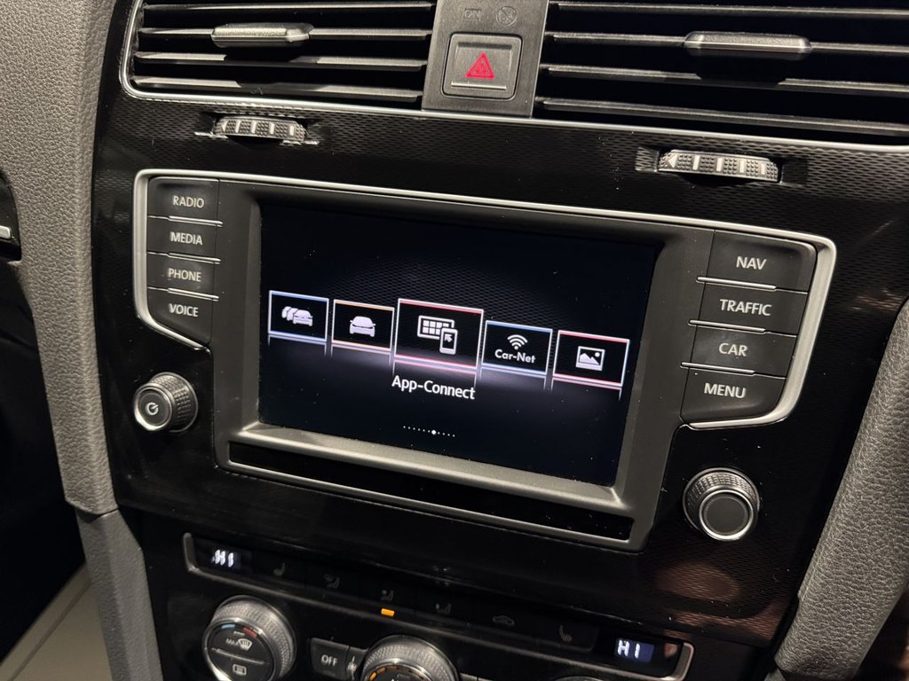 Used Volkswagen Golf 2016 for sale - 76470204: Photo 24